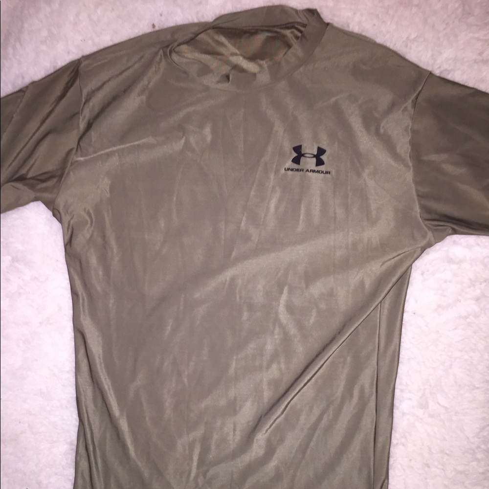 XL green under armour shirt